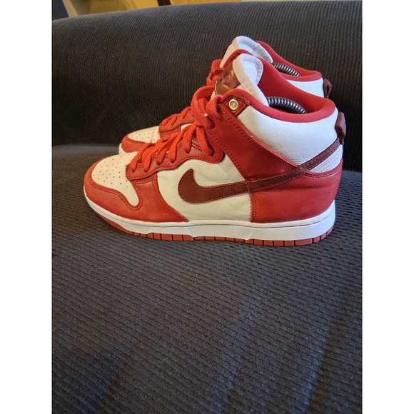 NEW Nike Dunk High LXX Retro Cinnabar Red White DX0346-600 Women Sz 7.5 Men's 6 - Picture 1 of 8